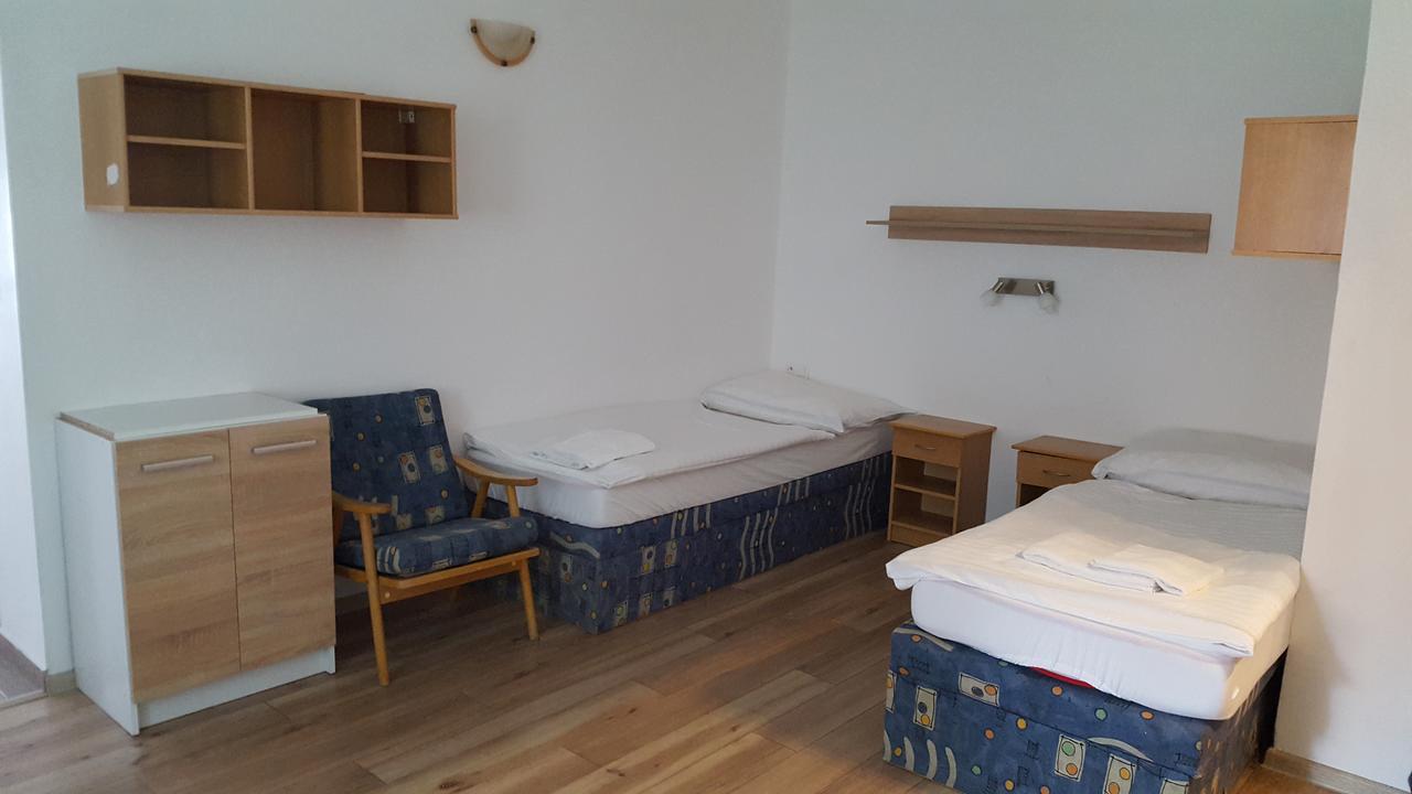 Chata Triomint Senec Exterior foto